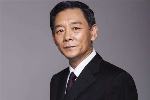 70岁老戏骨男演员排行榜 郑少秋有很多经典之作_明星_第一排行榜