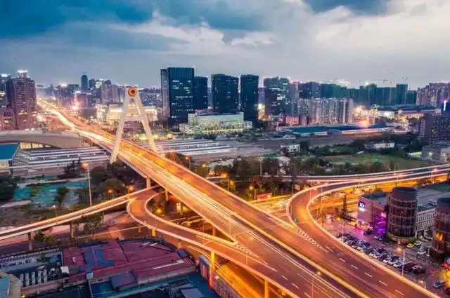 中国有15个新一线城市杭州成都上榜沈阳厦门惠州无缘