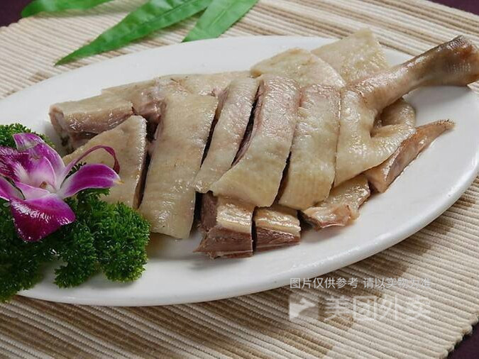 白切鹅腿饭图片