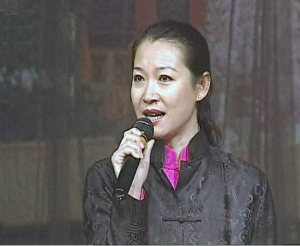 1988年,被邓婕"夺走"丈夫的罗秀春,说了一句话让邓婕痛苦了一生