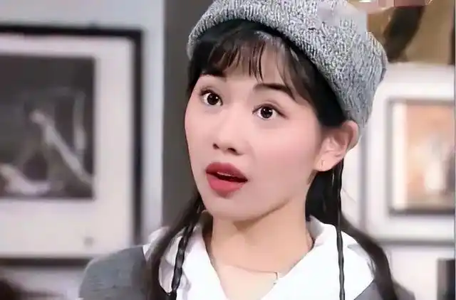 被父母殴打被骗光钱财一辈子不能生育陈松伶的人生太狗血