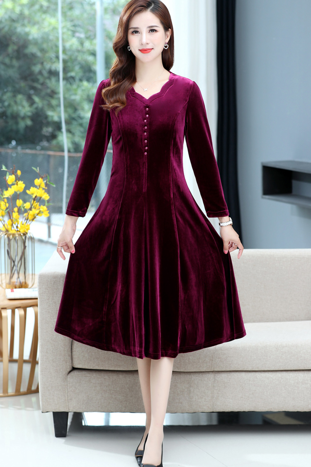 中老年女装50岁妈妈装金丝绒花瓣领连衣裙新款气质显瘦过膝长裙