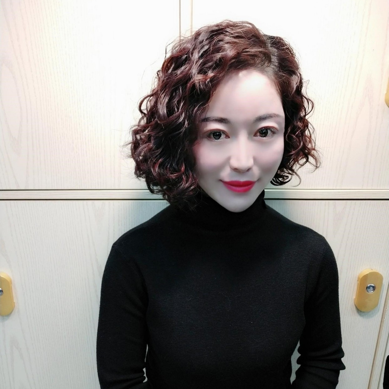 适合五六十岁女人的抱团卷,时髦洋气又显发量,好打理又显年轻|发型