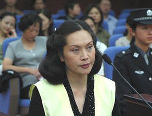 昆明千万女富豪落幕:700万打造"海王号"游船,遇贵人大起大落|徐福英