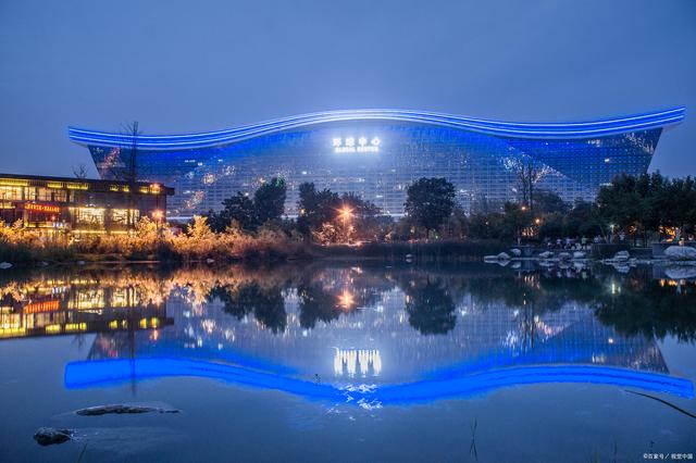 成都环球中心复耕,黑心房东很崩溃