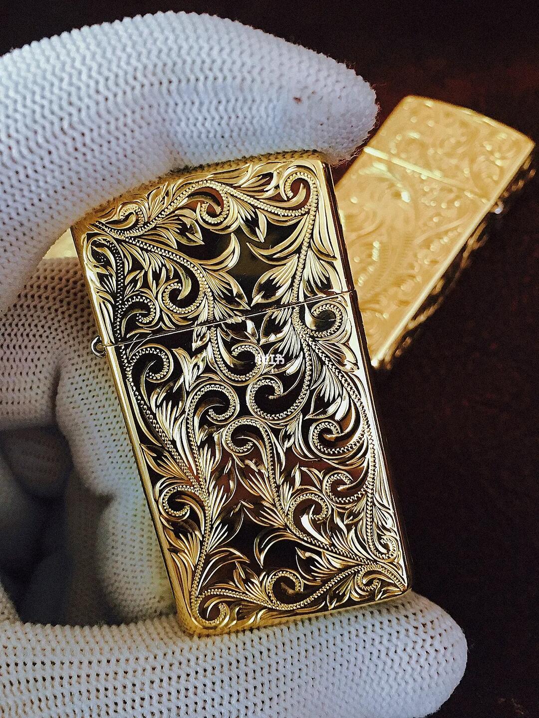 纤巧zippo手工雕刻唐草