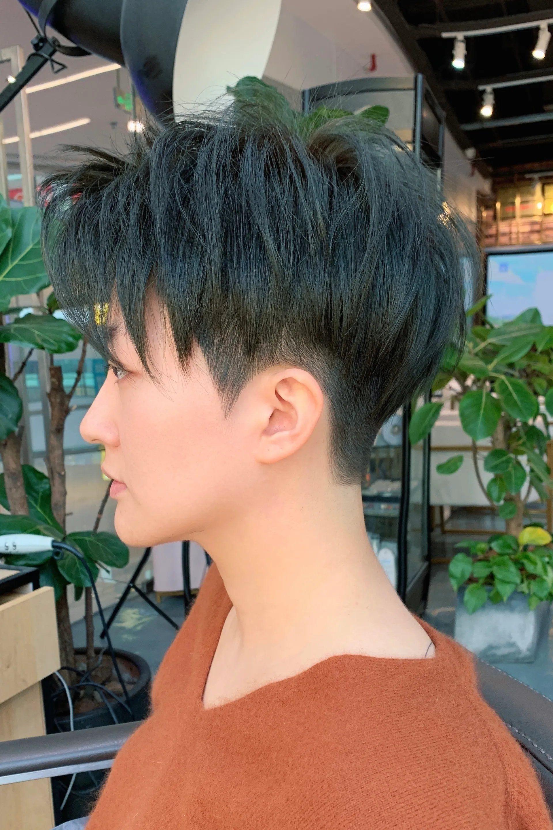 夏天来了该剪短发了适合不同年龄段的3种短发赶快收藏吧