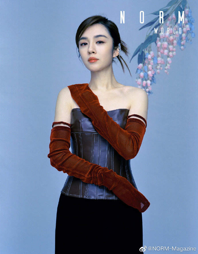 王晓晨恬静淡雅青衣大片