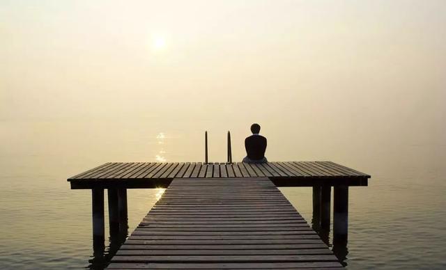 在人生最低谷时安慰自己的一句话是什么#  泰戈尔经典语录,全是金玉