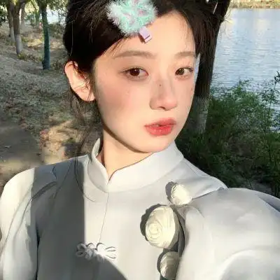 高清女生图片头像唯美清新 超好看的女生高清真人头像图片_女生头像