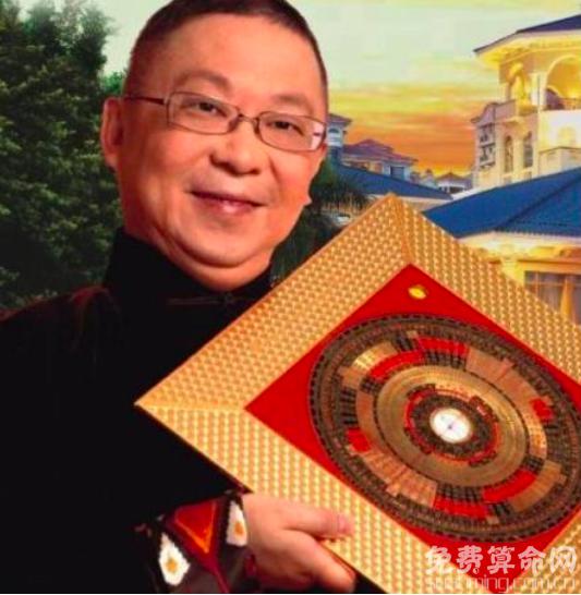 香港算命先生李居明出生于中国香港.