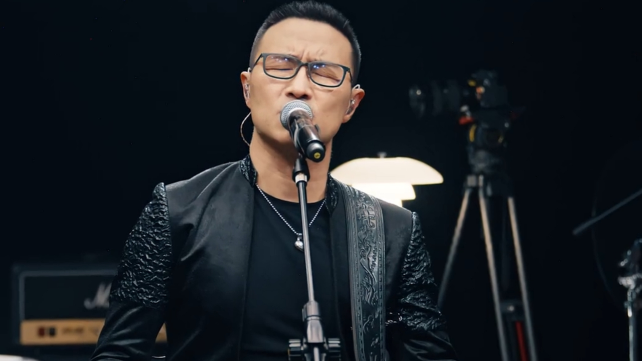 汪峰新歌上线歌词引发争议疑正式告别章子怡我不再等你找你