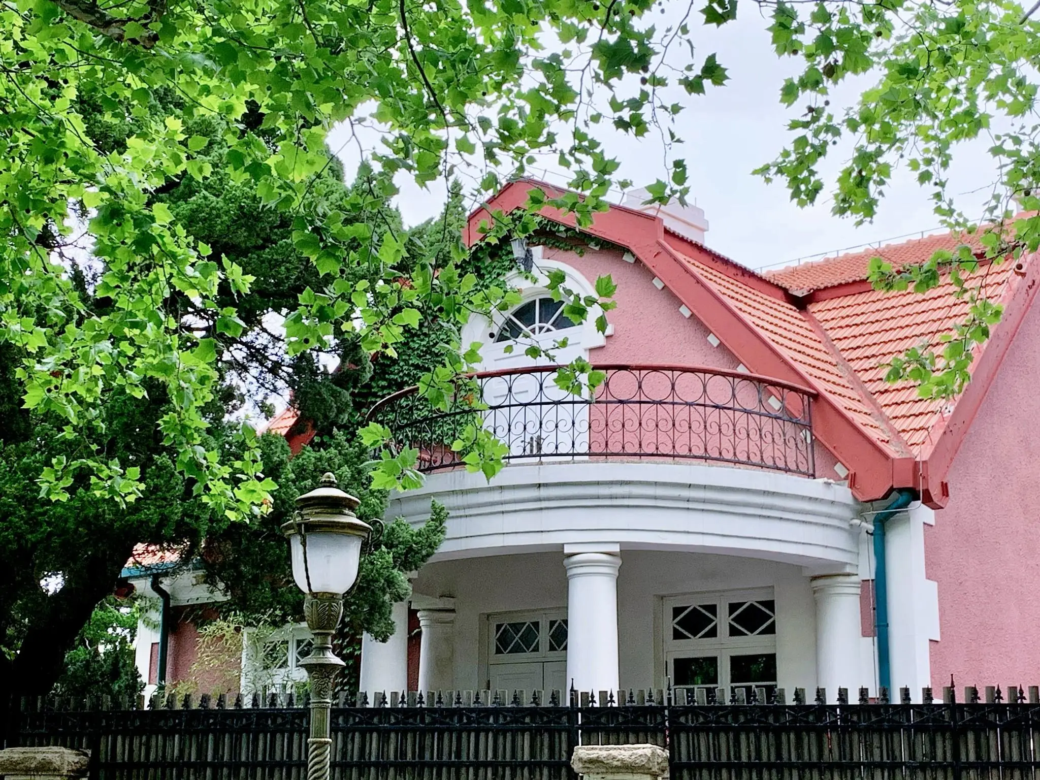 青岛旅行五天,这10个景点最值得去,说说我的看法,都是真实感受_小鱼山