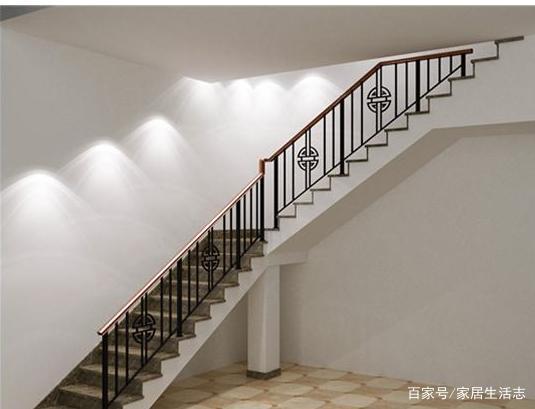 复式楼梯扶手款式有哪些3种可以进行选择档次不只提升一点点