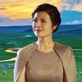 "民间女中音"陈敏演绎《天边》《请喝一杯下马酒》《往日时光》