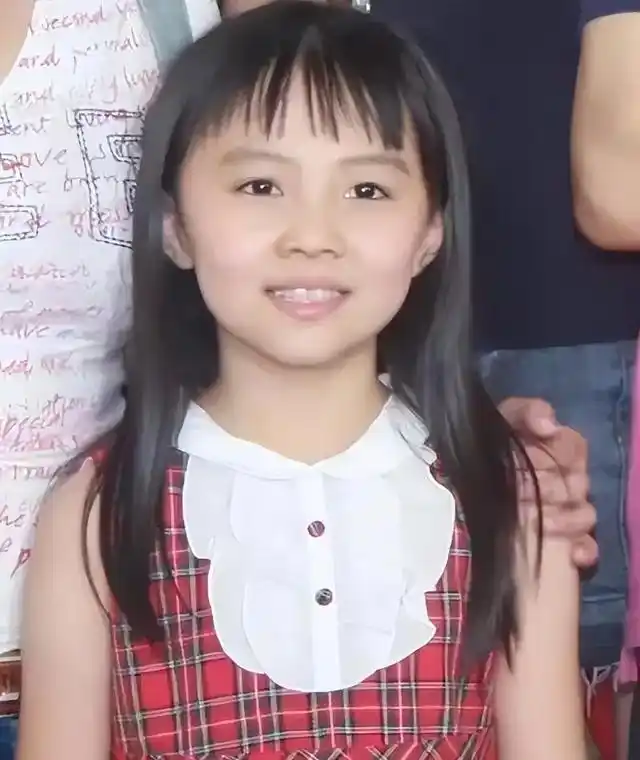 "交换人生"15年后,林妙可杨沛宜的人生差距,一个是天一个是地