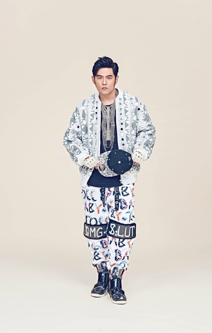 2017 hito流行音乐奖 hito男歌手:周. 来自周杰伦资讯台 - 微博