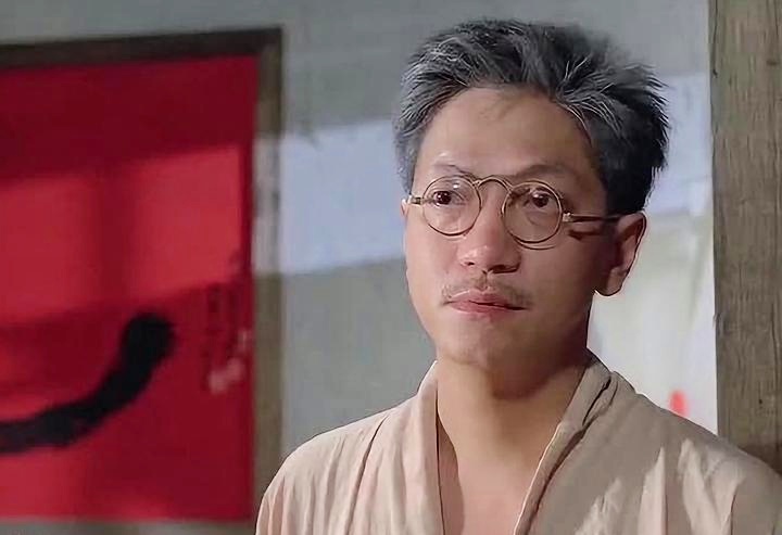 僵尸叔叔:陈友带你走进一部充满欢乐的僵尸片,爆笑来袭