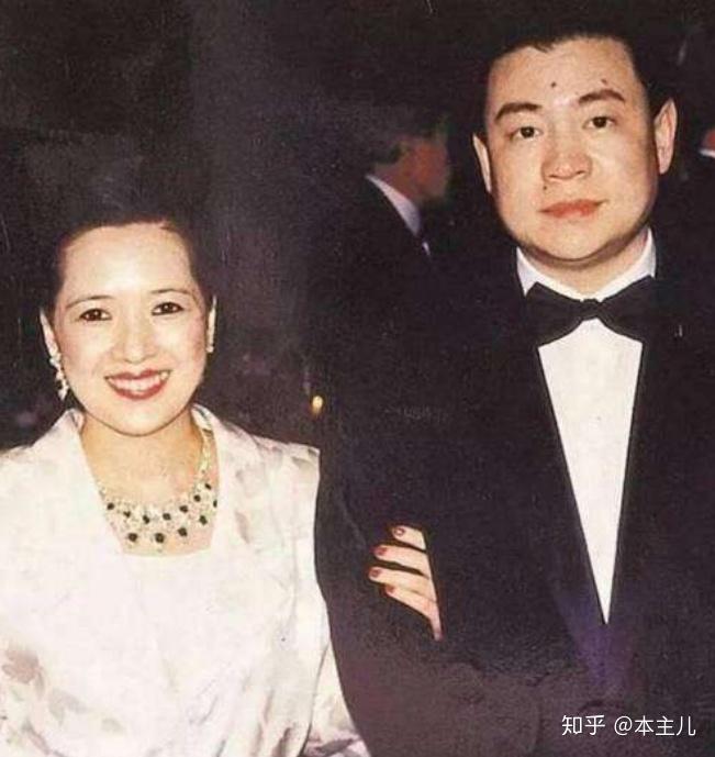 贼王叶继欢持ak47闹市扫射在狱中结婚女儿考上清华大学