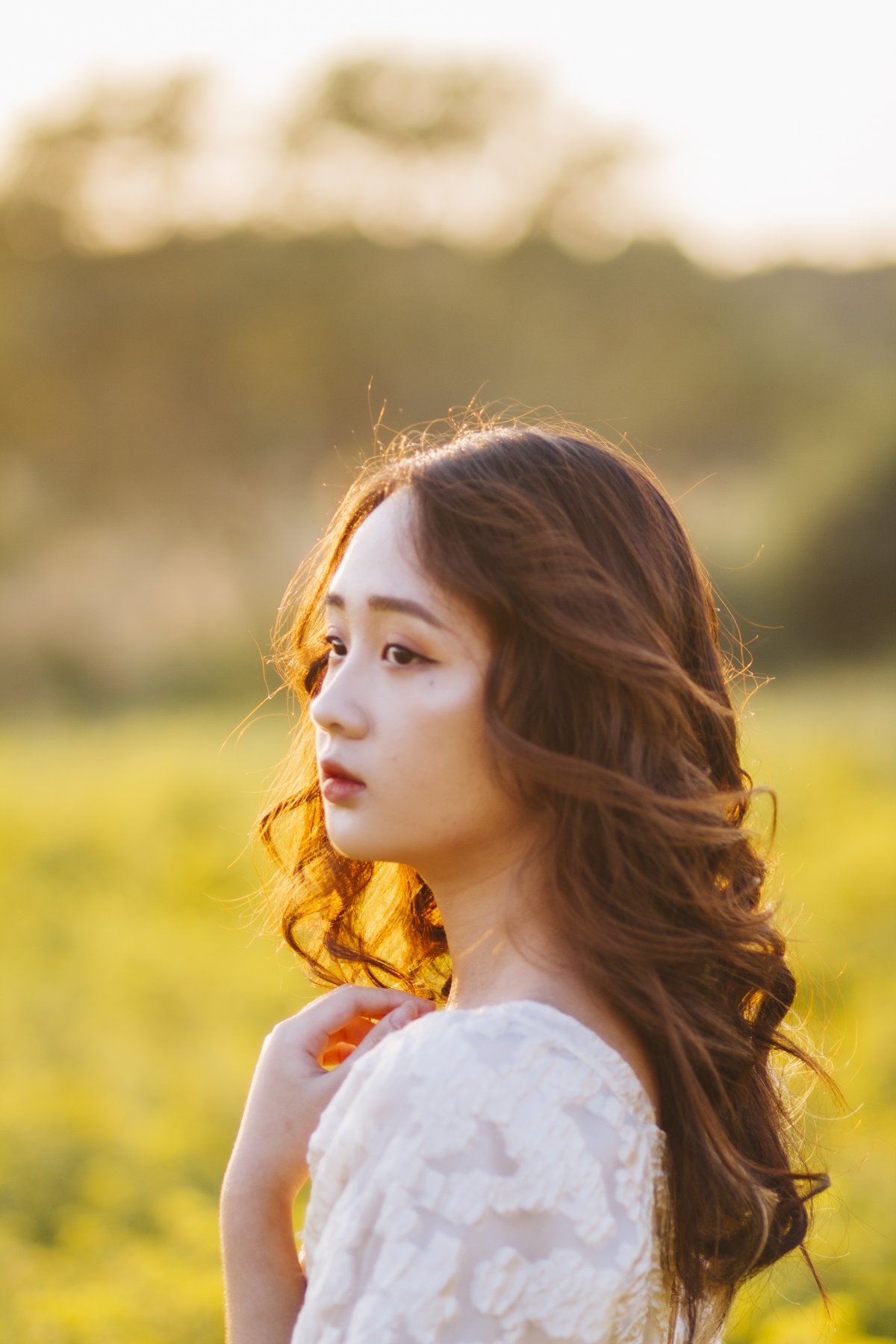 唯美美少女侧脸图片