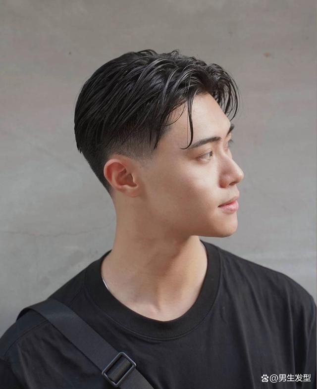 建议男生剪这3款"两边铲"发型,清爽干净,阳光帅气
