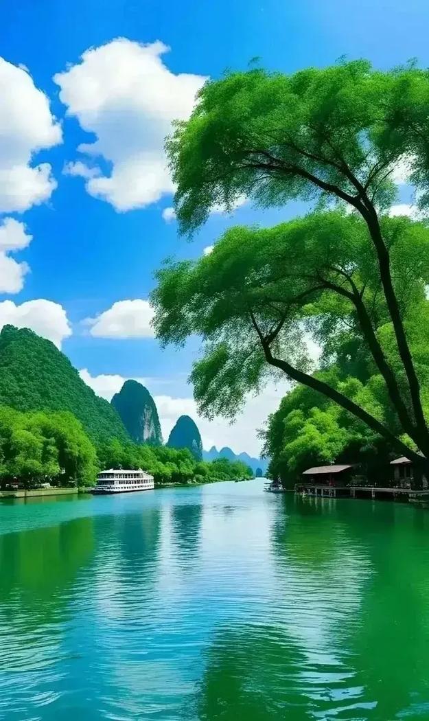 人这一生,总有因果,播种因,收获果.你揣着善意待人