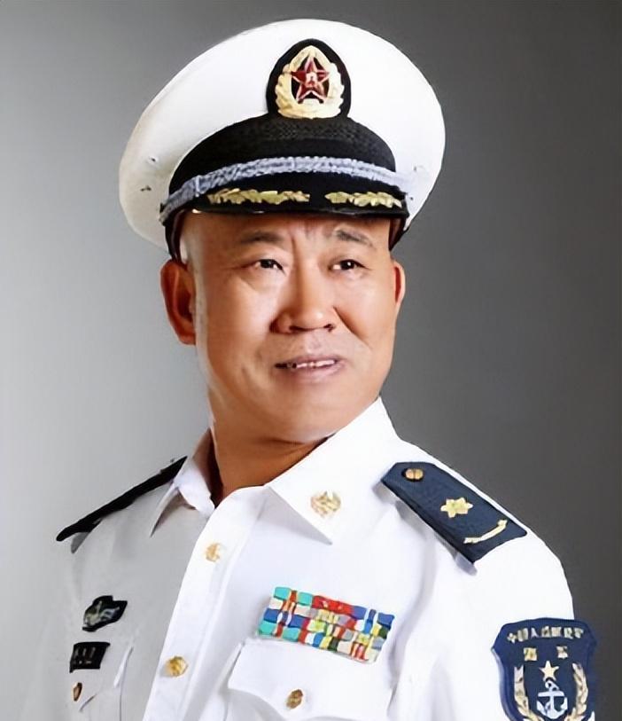 冯小刚遭人陷害,蔡国庆立过3次三等功,军旅男星为何如此优秀?