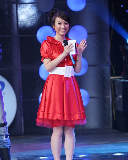 吴昕在《快乐大本营》打12年酱油,谢娜怀孕后,潘玮柏成吴昕助攻