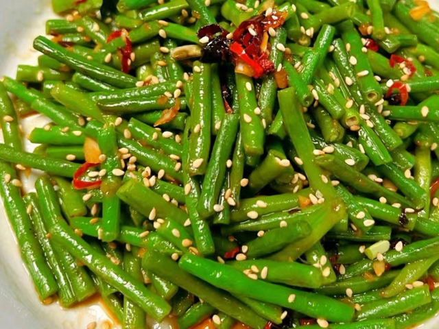 大家好这里是香姐做美食,每天分享不一样的家常菜.