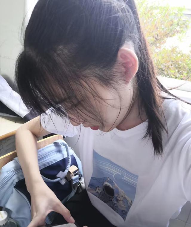 什么是素颜好看的女生!