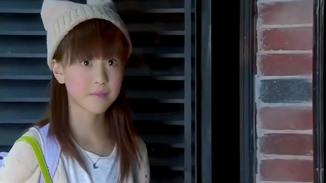 舞法天女:小善偷偷跟踪尔心,发现他在饭店兼职,不禁倾佩!