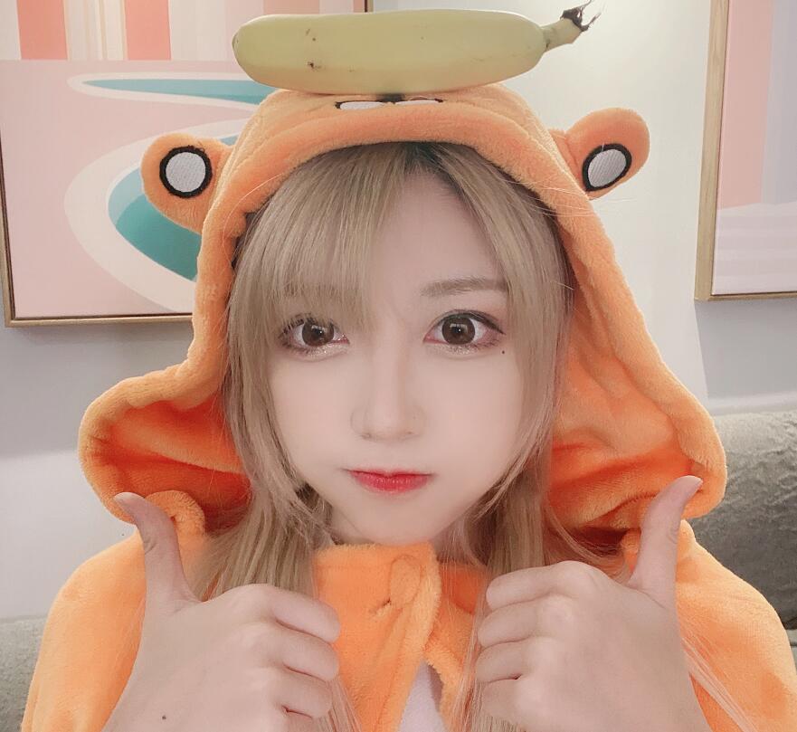 咬米又转变人设,从女网管变老板,套路这么多,难怪涨粉快