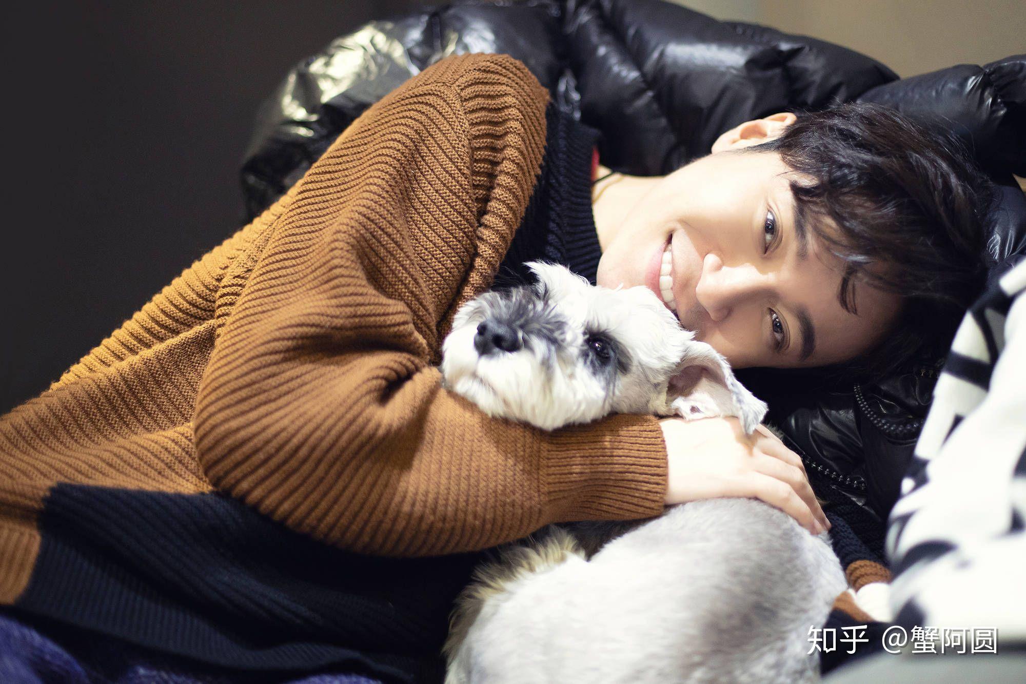 为什么吴青峰那么可爱? - 知乎