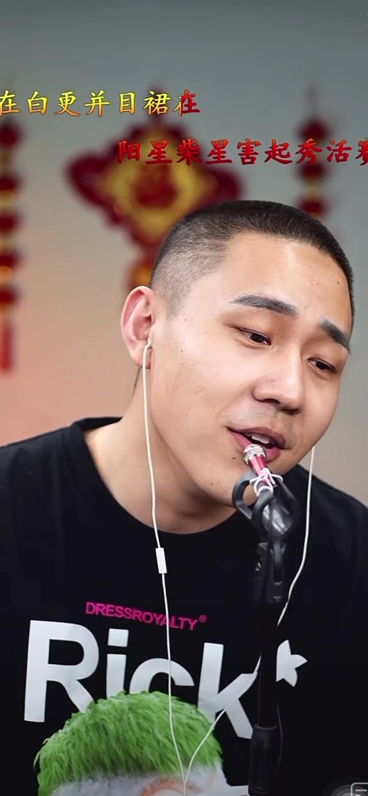 答案就是你郝琪力实力派歌手抖音音乐人这才是直播间里的才艺天花