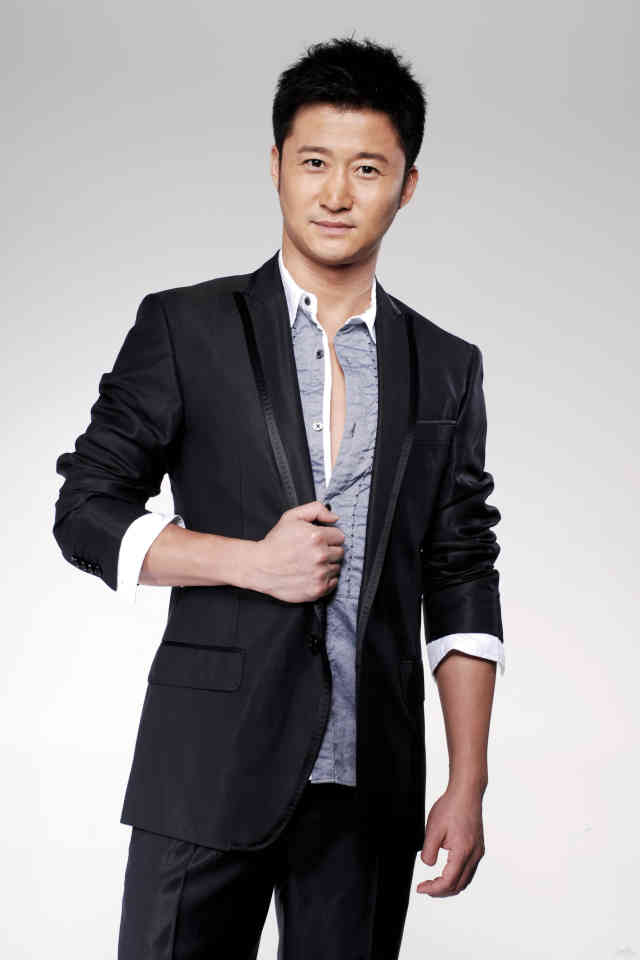 打造无线好声音功夫巨星吴京代言coox酷克斯