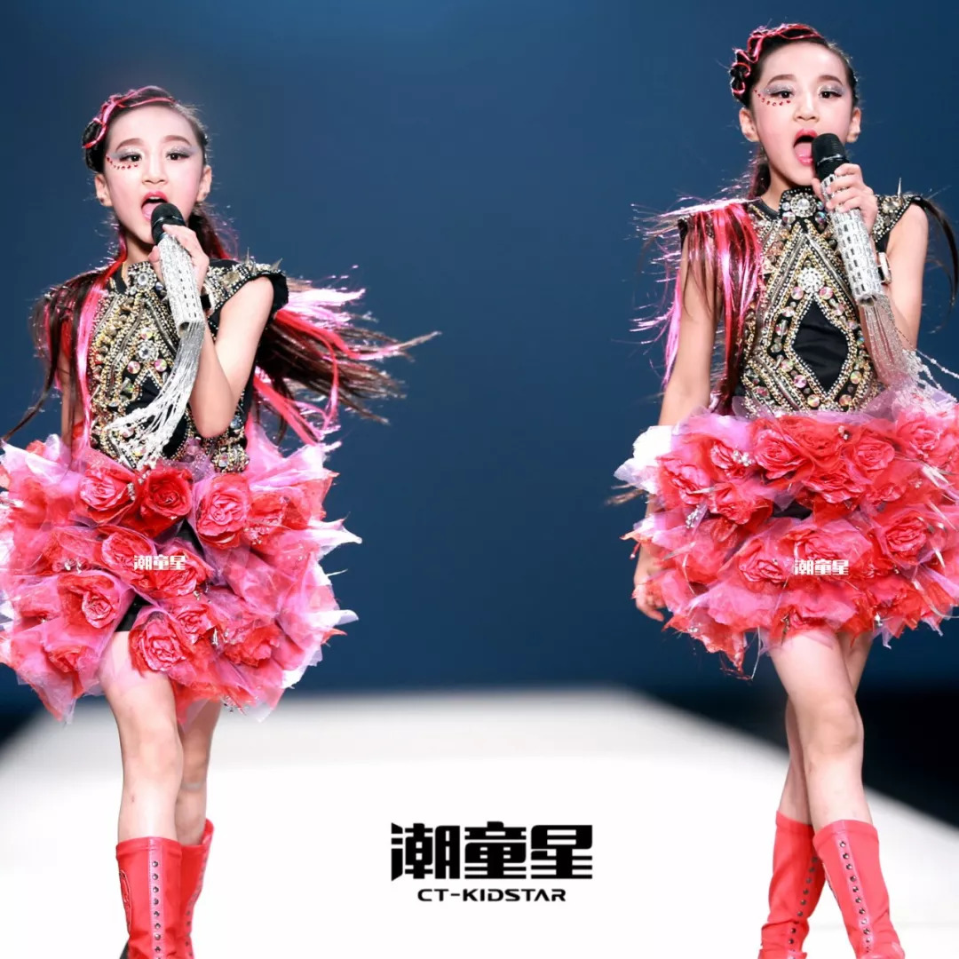 t台影视综艺忙不停出道8年潮童星培养的明星姐妹花大放光彩