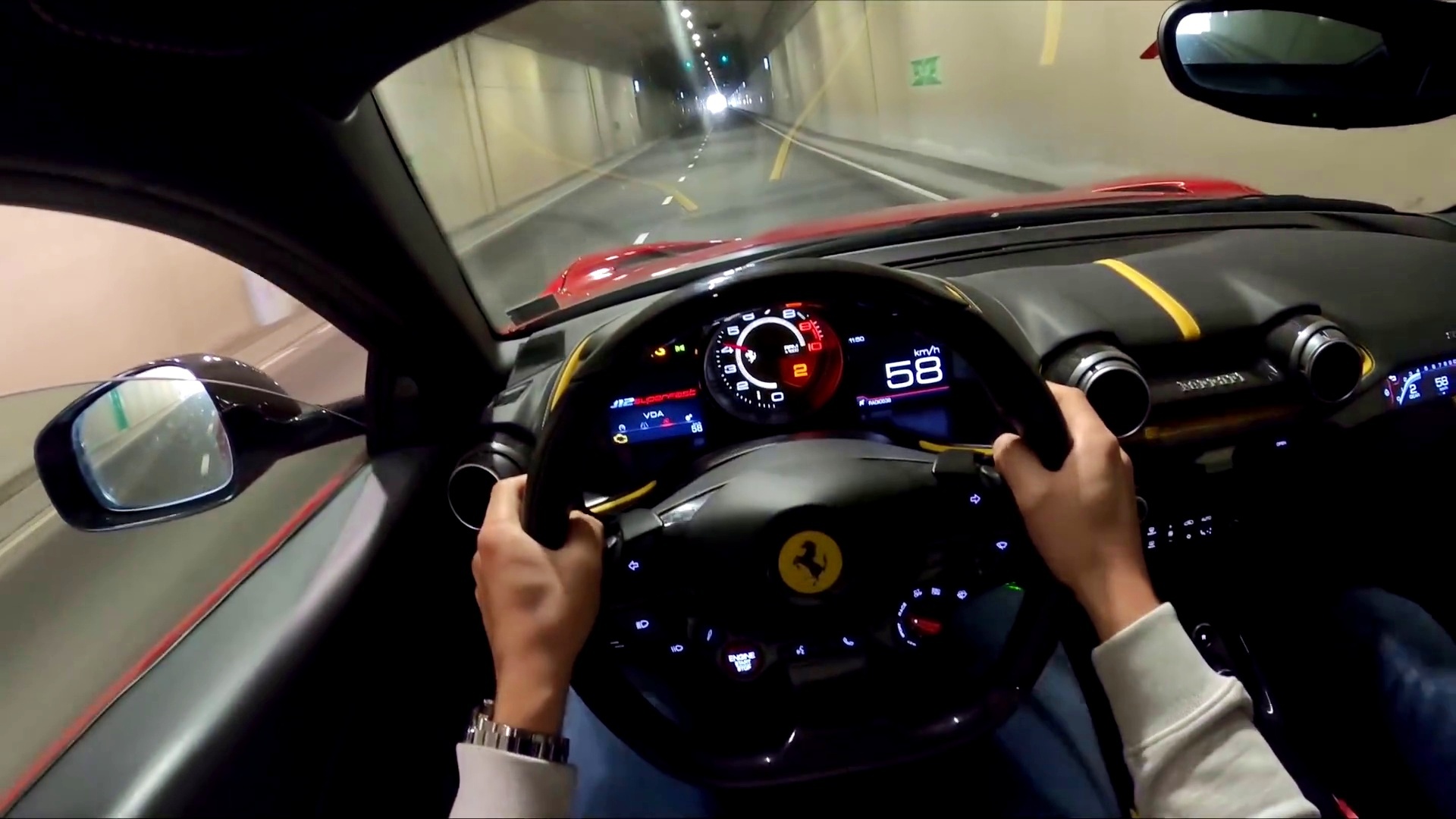 以车主视角感受法拉利812超跑
