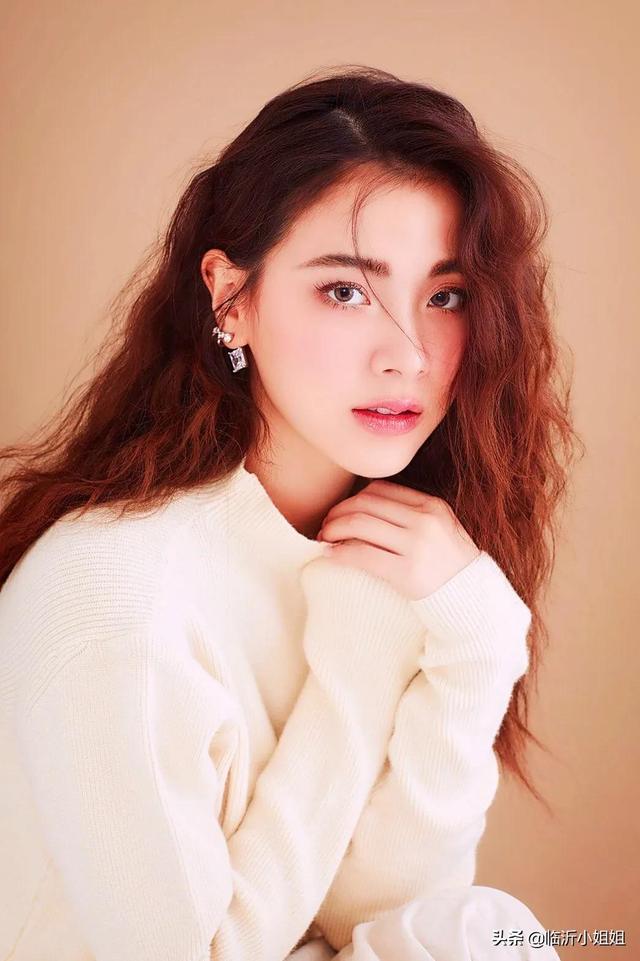 吕爱惠,泰国最美初恋女神,颜值与气质俱佳的美少女,美爆啦