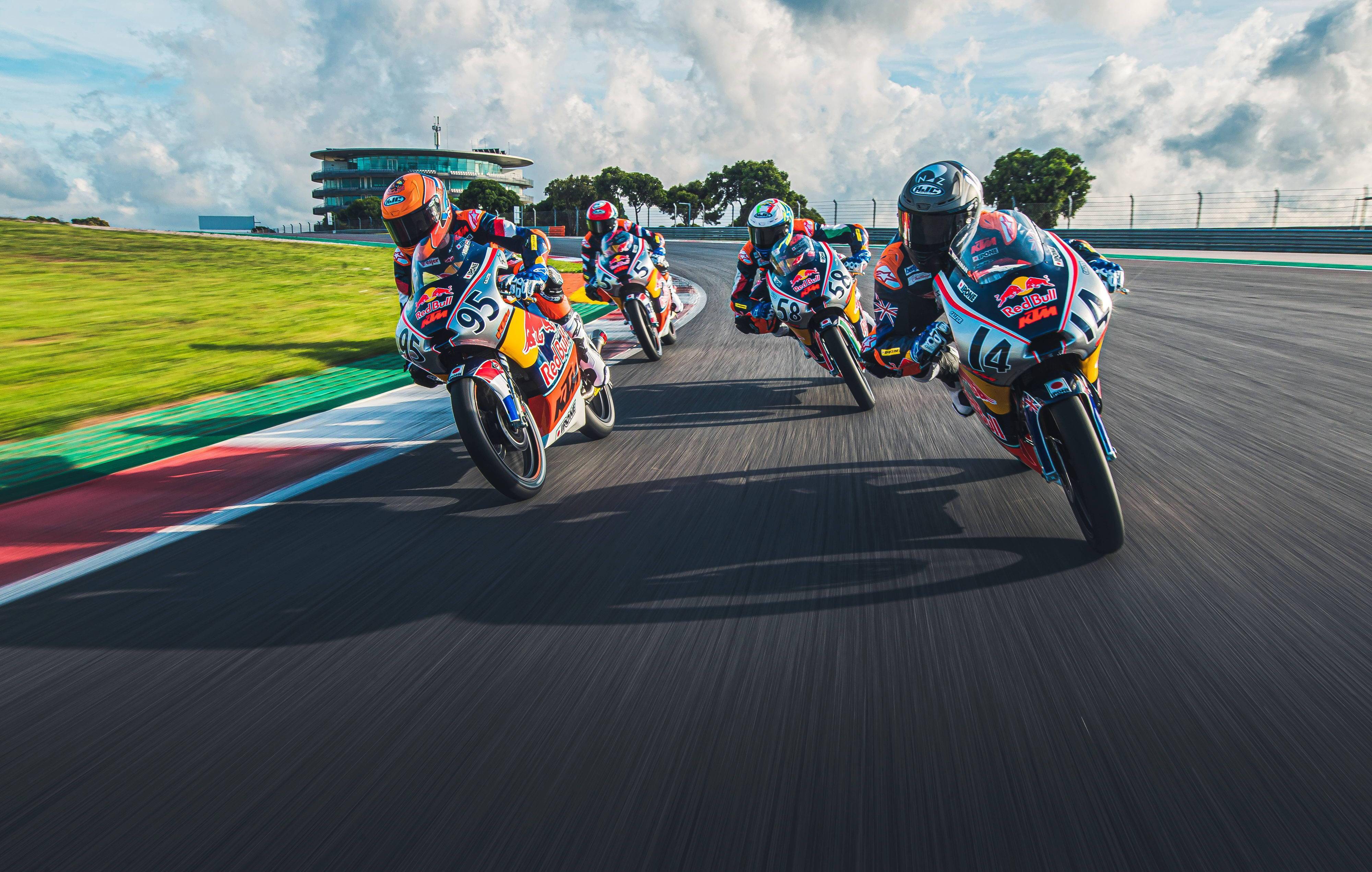 剪影:2022 motogp 红牛新秀杯_比赛_分站_国际赛车场