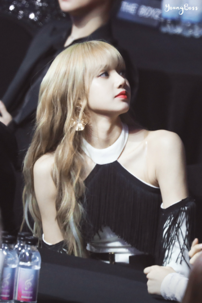 blackpink超多lisa高清图片