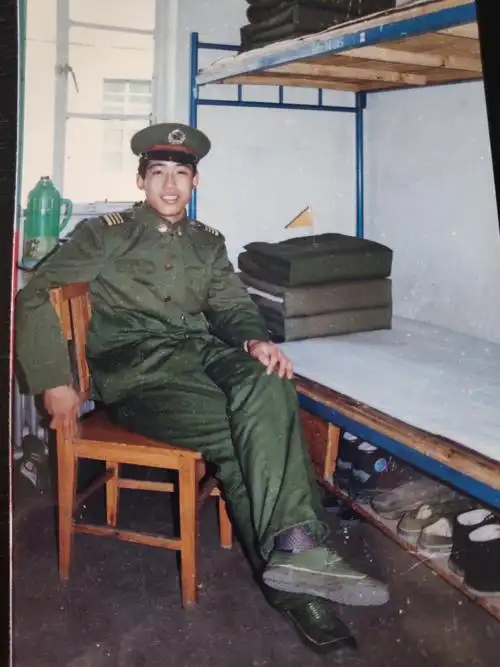 生命里有了当兵的历史