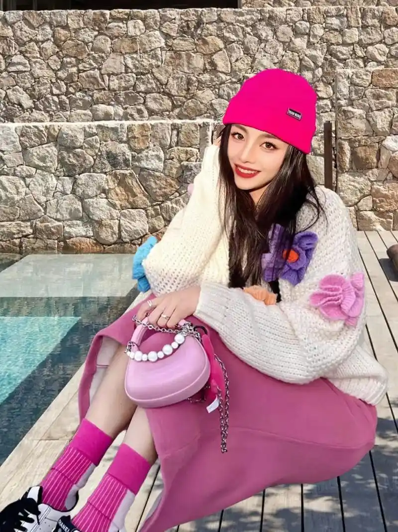 粉红韩系ootd早春穿搭.过目不忘的粉色系,女孩子真的无法拒 - 抖音