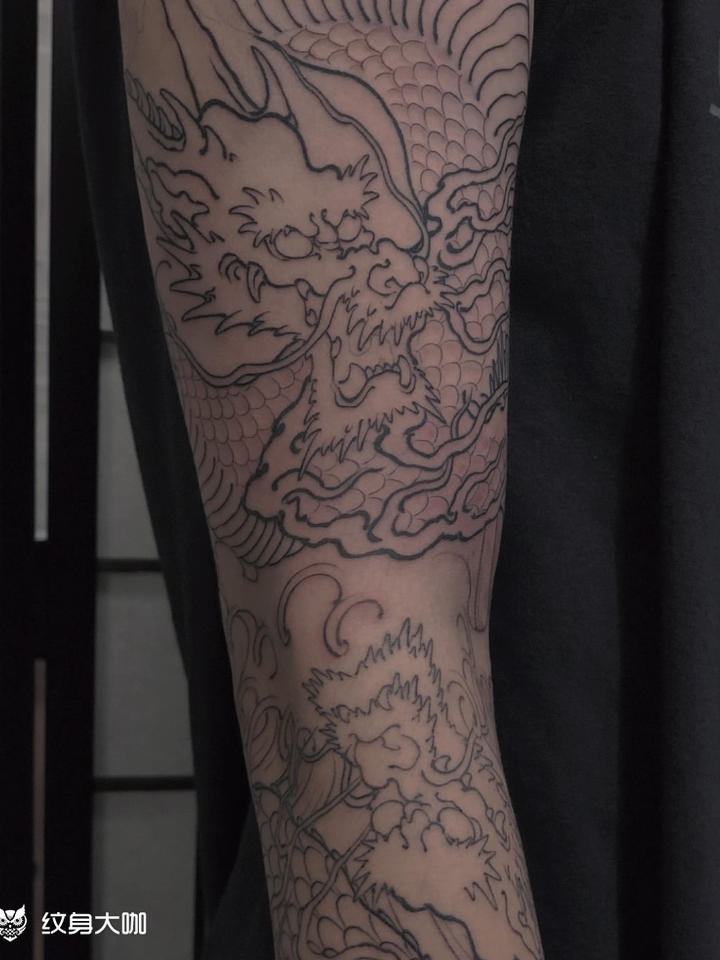 双龙花臂_纹身图案手稿图片_峰子的纹身作品集