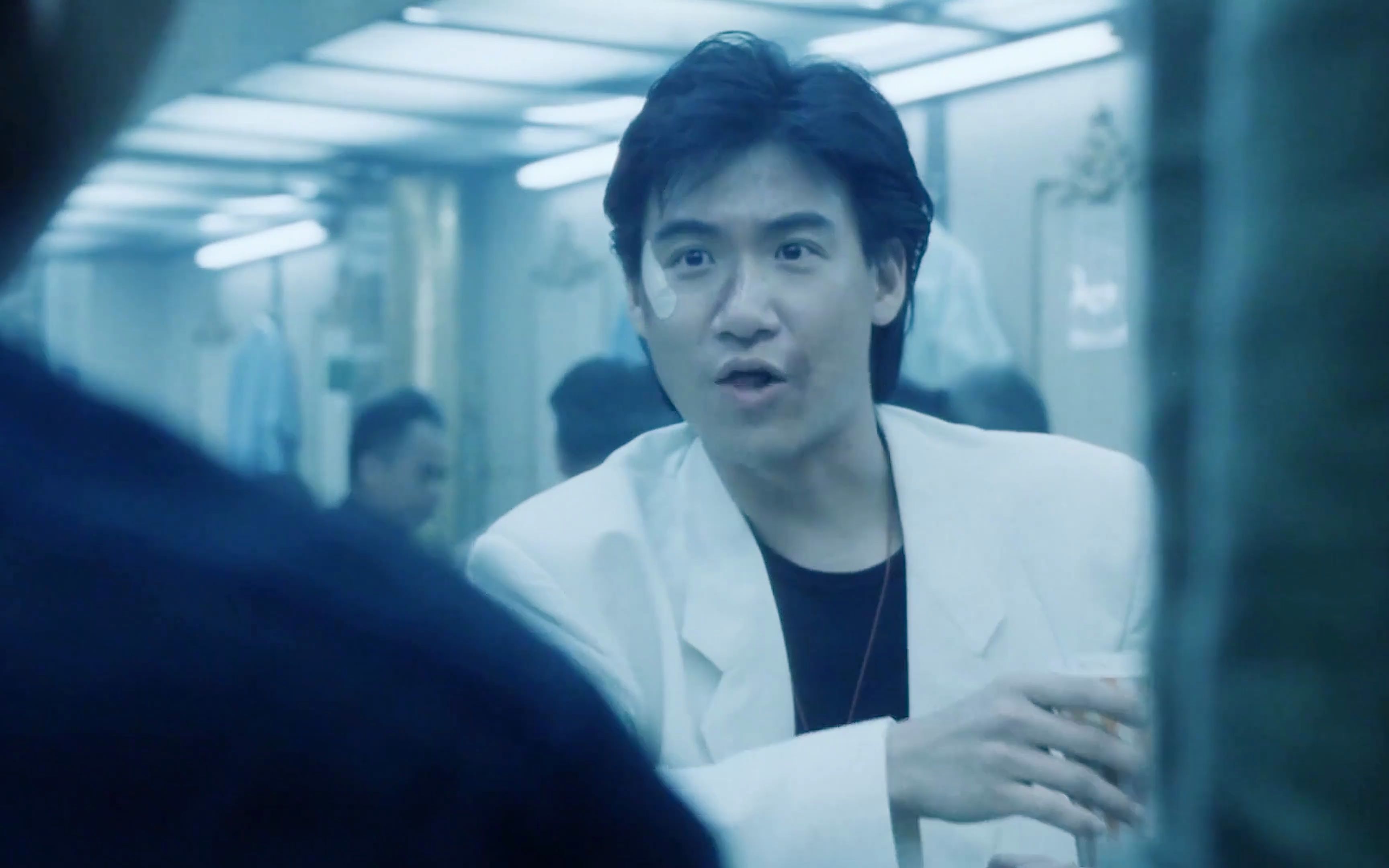 旺角卡门:张学友饰演乌蝇哥,叫嚣黑帮头目,然后表情包就有了