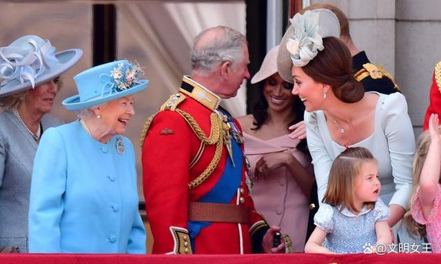 英女王生前颁布新法力保夏洛特公主王位继承权