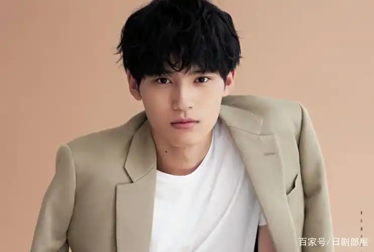 日本小鲜肉冈田健史与公司和解,仍面临被雪藏