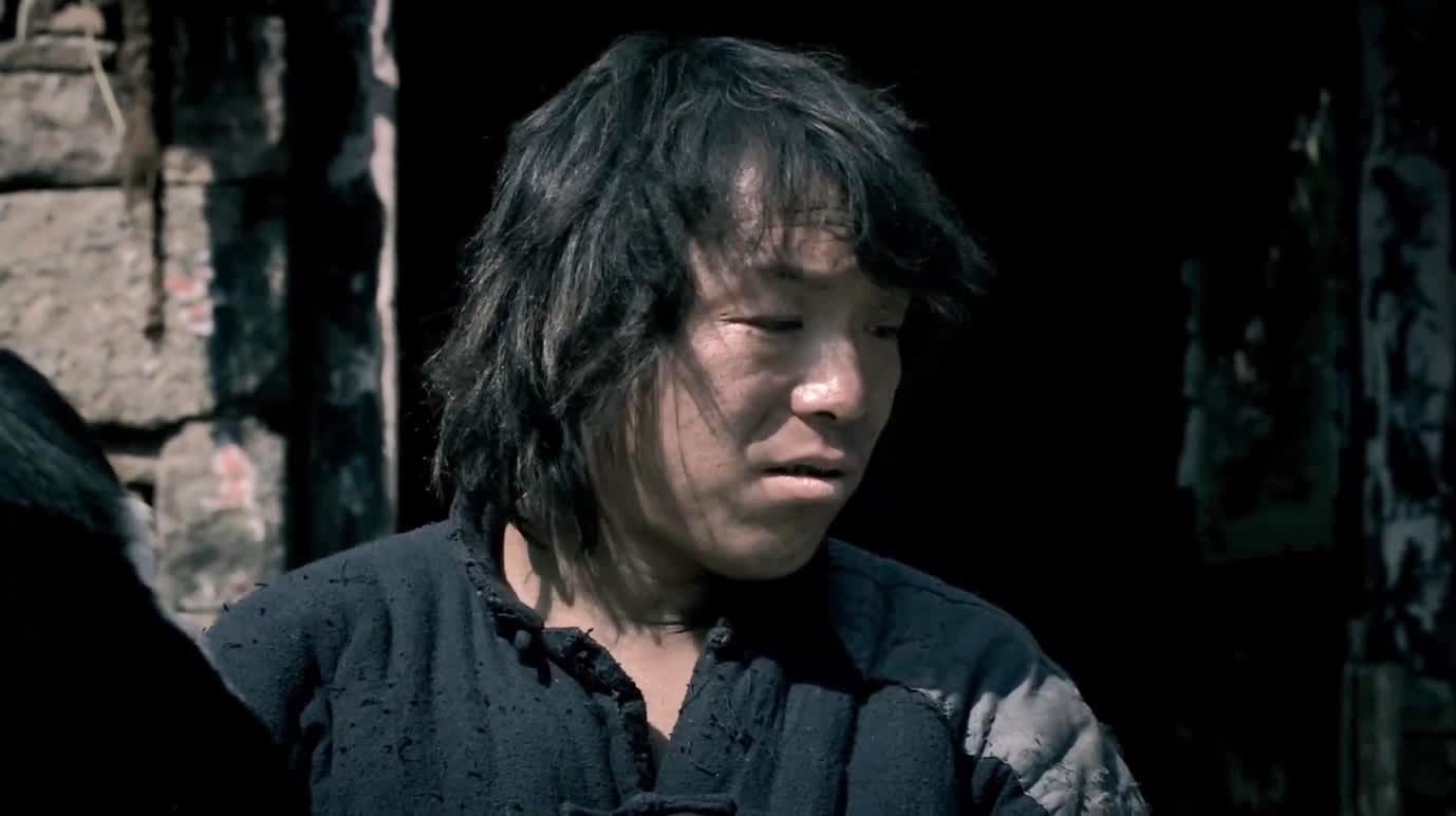 斗牛:黄渤这娇羞的表情也是没谁了,成为全网最火表情包!