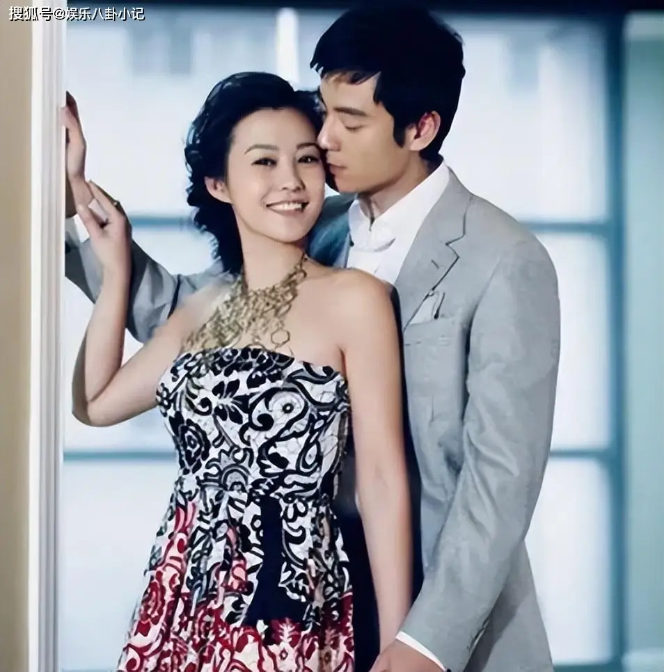 李光洁一直希望郝蕾能放弃自己的事业,做家庭妇女,但郝蕾却不想那么做