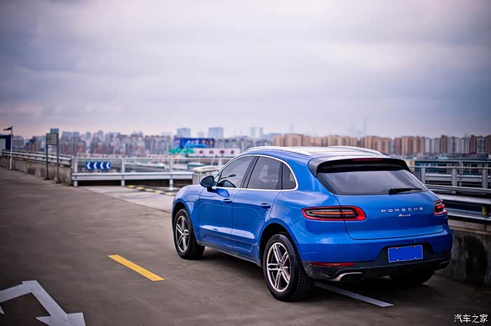 魔都16款宝蓝色macan写真集超清多图流量杀手