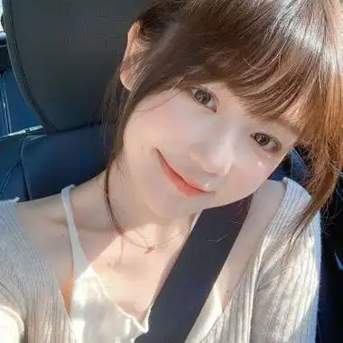 干净漂亮气质长发女生头像图片大全